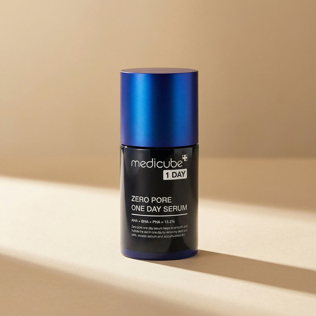 Medicube — Zero Pore One Day Serum 30ml — editorial — fundo bege