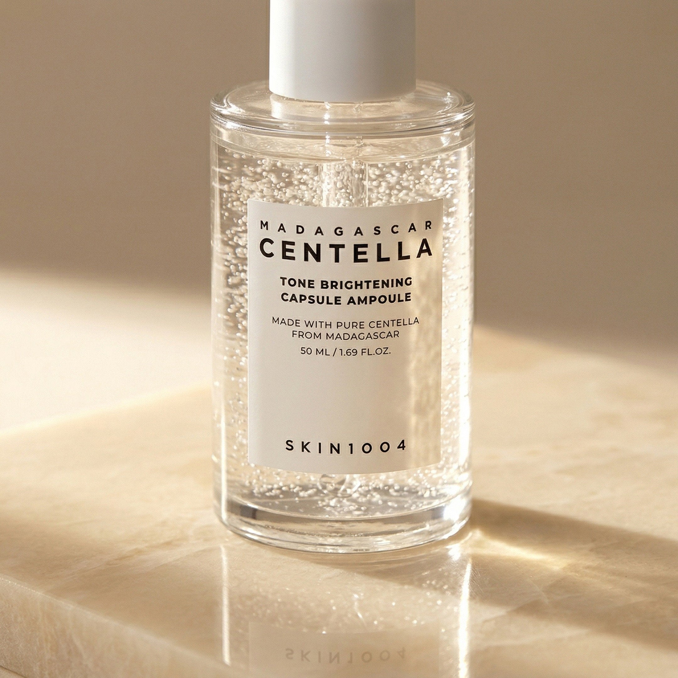 Skin1004 — Madagascar Centella Tone Brightening Capsule Ampoule 50ml — detalhe da embalagem