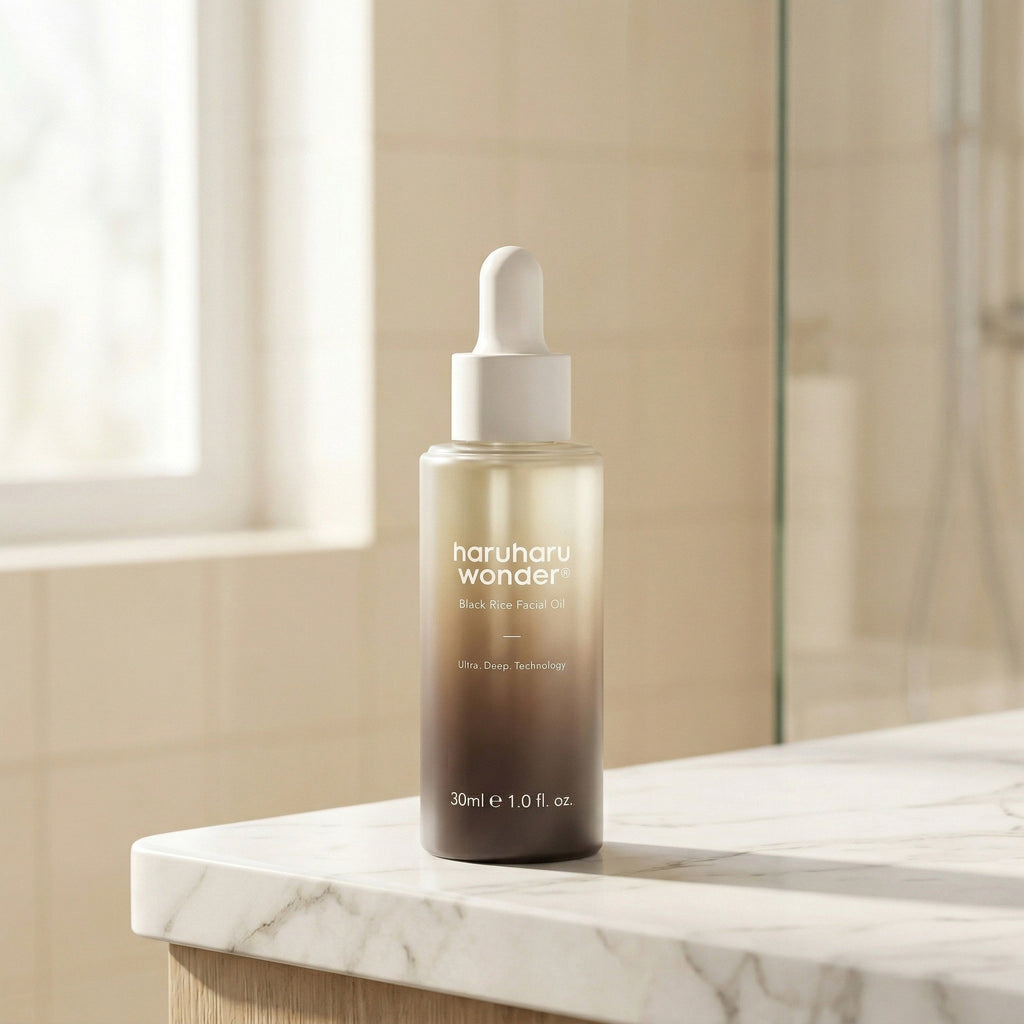 Haruharu Wonder — Black Rice Facial Oil 30ml — contexto de ritual de skincare